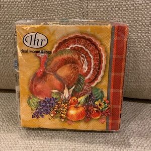 2 pkgs Thanksgiving Autumn Turkey Napkins